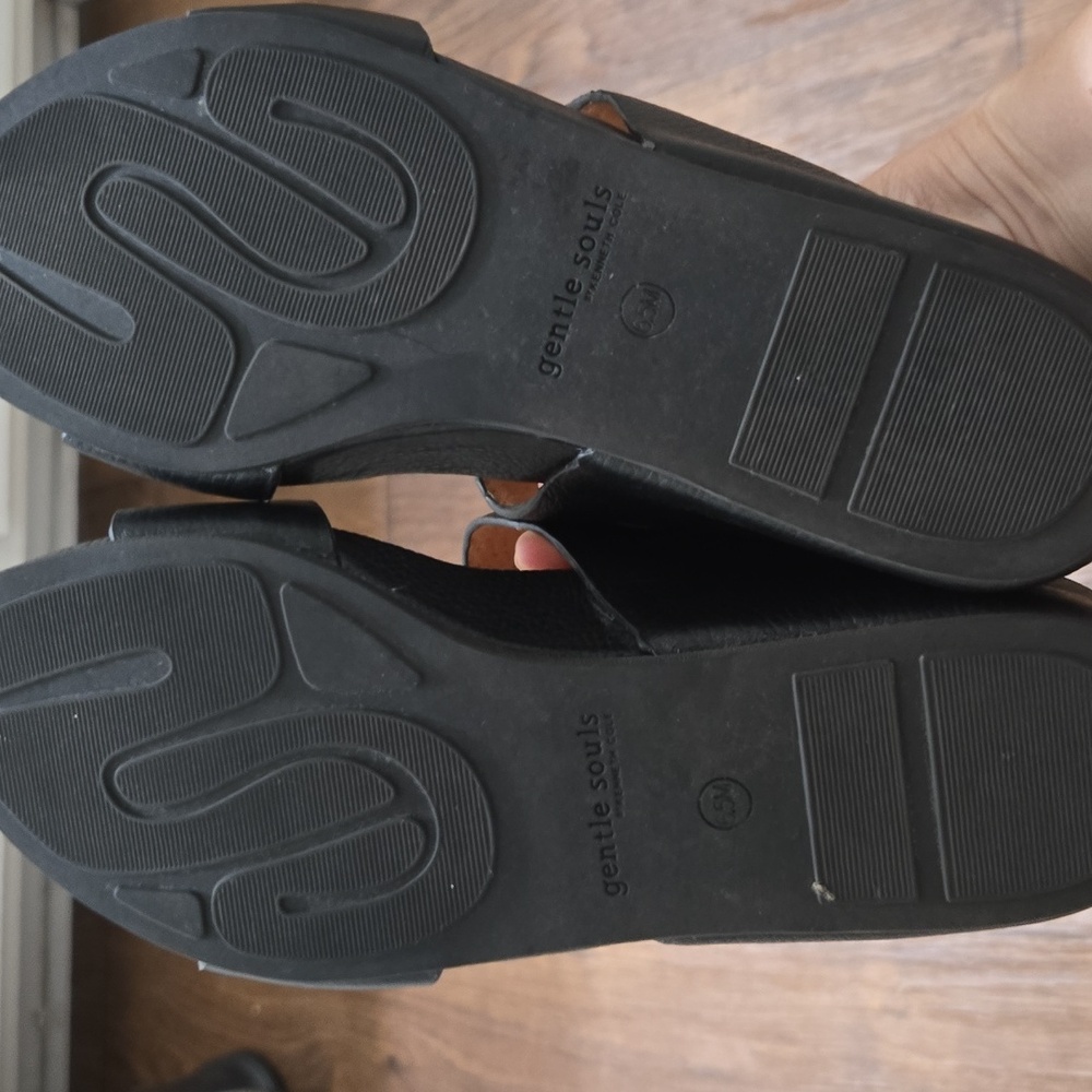 Gentle Souls Leather Slide Sandals - Picture 3 of 6